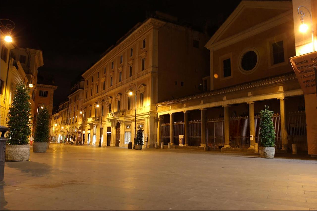 Relais San Lorenzo In Lucina Roma Exterior foto